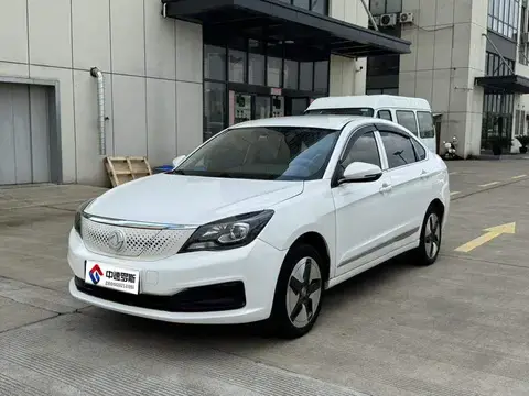 Dongfeng Fengshen E70 2022 500 Super Edition
