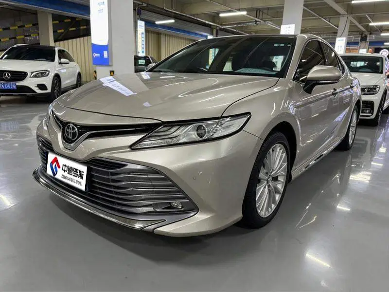 Camry 2019 2.5G Deluxe Edition National VI