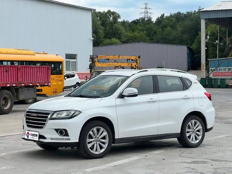 Haval H2 2016 Red Label 1.5T Automatic 2WD Luxury Model
