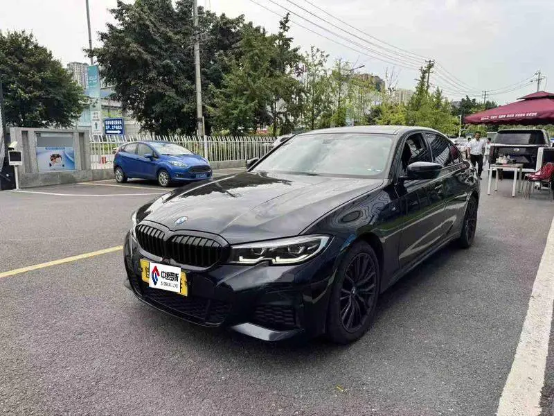 BMW 3 ซีรีส์ 2022 325Li M Sport Night Edition