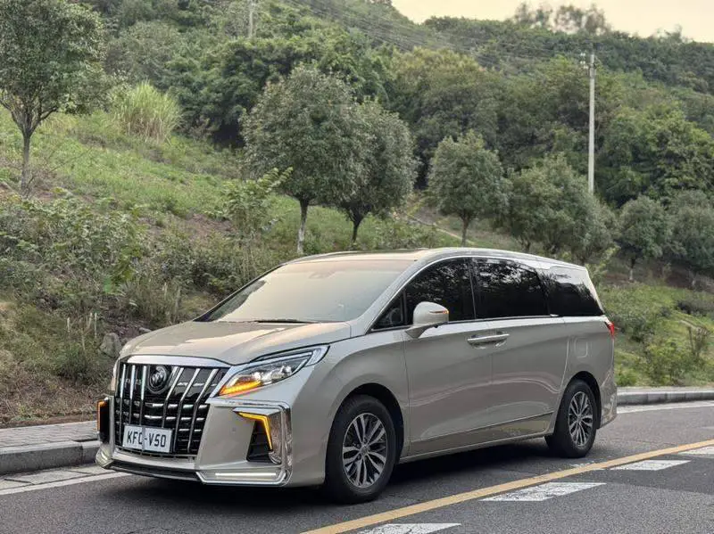 Buick GL8 2018 ES 28T Flagship National VI