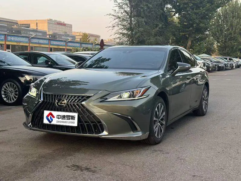 Lexus ES 2022 200 Excellence Edition