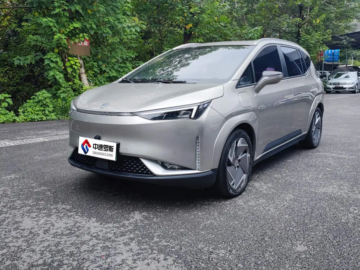Hechuang Z03 2022 620km Cool Edition 160kW 76.8kWh