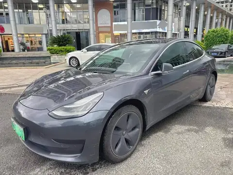 Modèle 3 2020 Standard Range RWD Upgraded Version