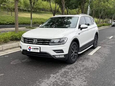Tiguan L 2017 330TSI Automatic 2WD Luxury Edition