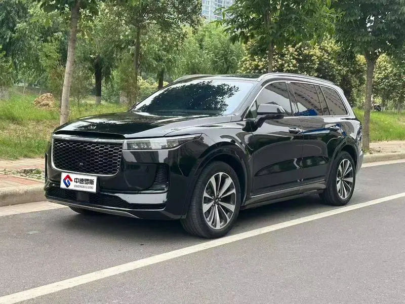 Ideal ONE 2021 Extended Range 6-seater Edition