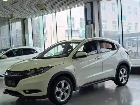 VEZHI 2015 1.8L CVT 2WD Luxury Model