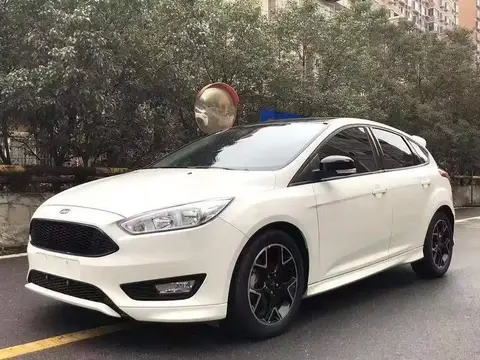 Fox 2017 1.5T CTCC White and Black Limited Edition