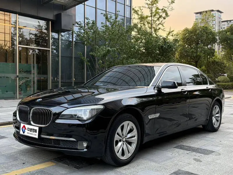 BMW 7 Series 2011 730Li Elegant Edition