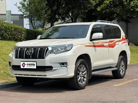 Prado 2019 3.5L Automatic TX-L Premium Edition rear-mounted spare tire