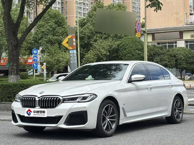 BMW 5 Dòng xe 2022 525Li M Sport Package