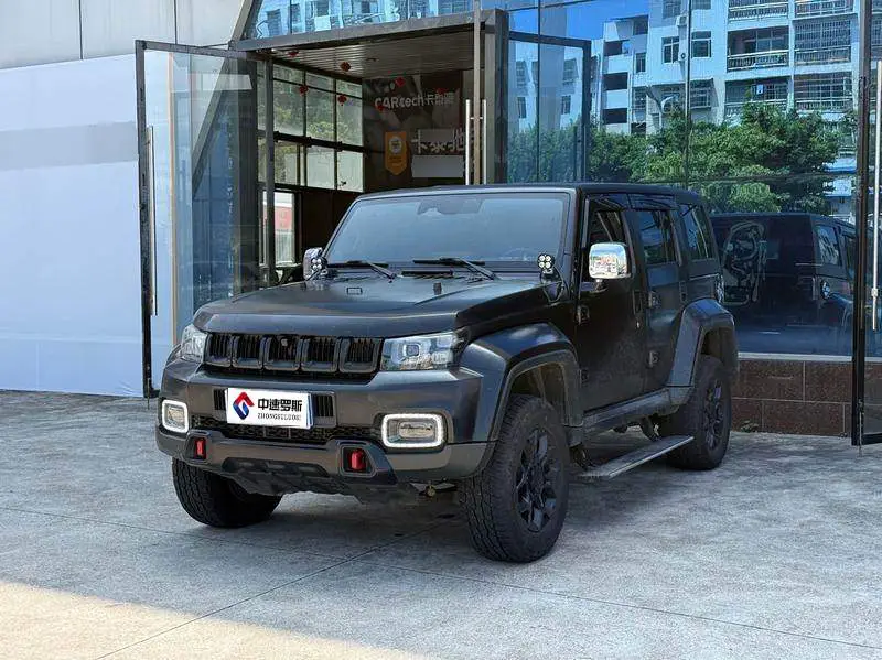 Beijing BJ40 2021 2.0D Automatic 4WD Blade Hero Edition Knight Edition