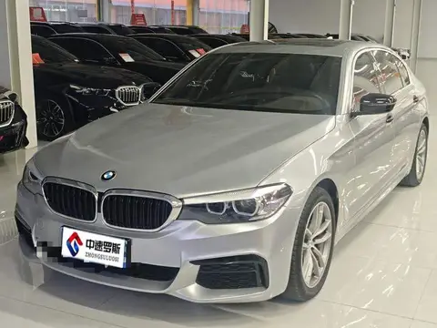 BMW 5 Série 2020 525Li M Sport Package