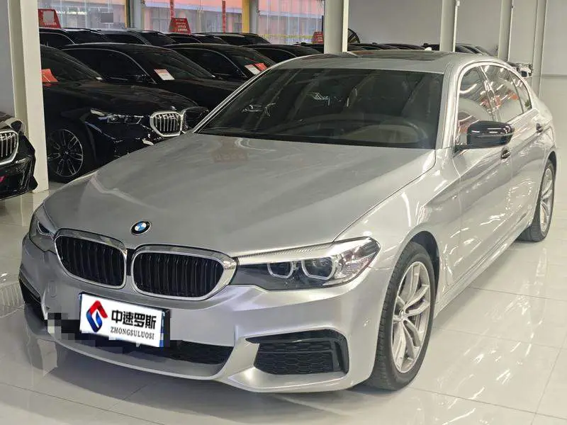 BMW 5 Series 2020 525Li M Sport Package