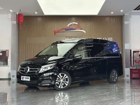 Mercedes-Benz V-Class 2016 V 260 L Premium Extended Edition