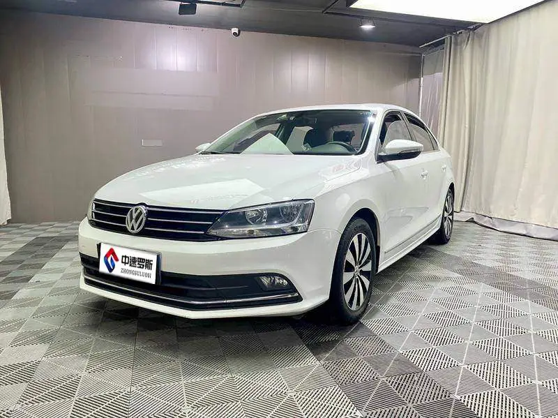Sagitar 2018 180TSI DSG Premium Edition