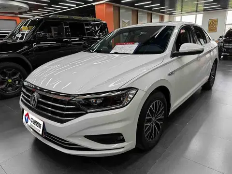 Sagitar 2020 200TSI DSG Comfort National VI