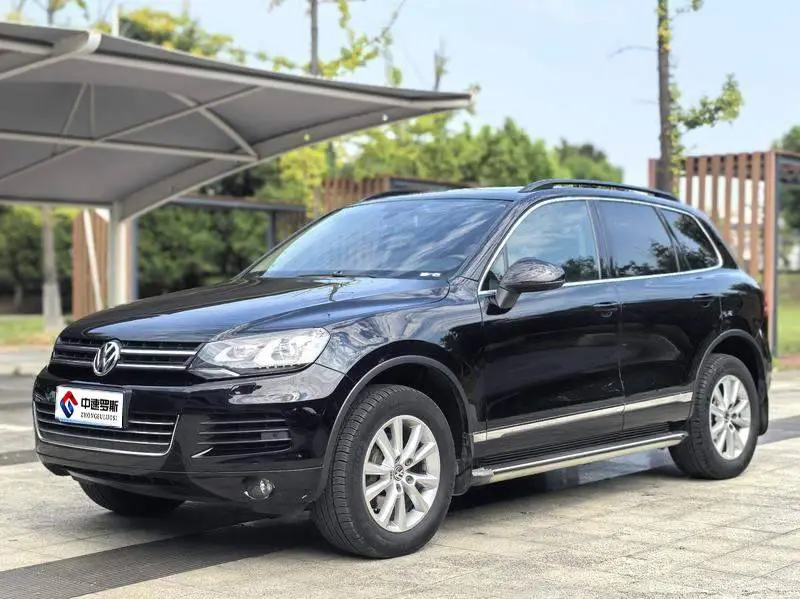 Touareg 2011 3.0TSI High-end Model