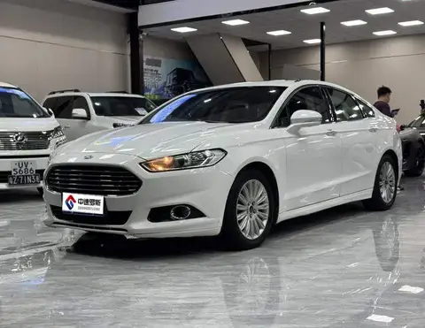 Mondeo 2013 2.0L GTDi200 Fashion รุ่น