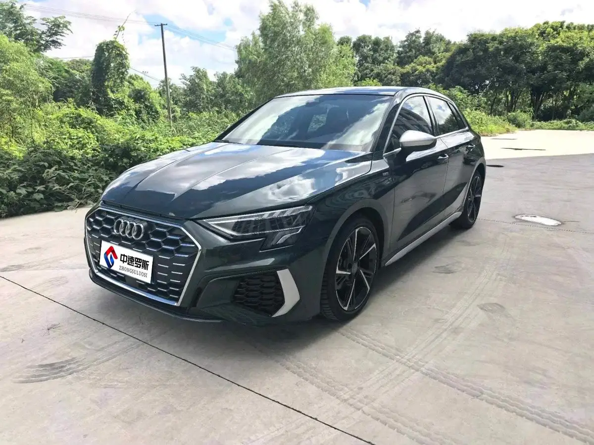 Audi A3 2021 Sportback 35 TFSI Stylish and sporty