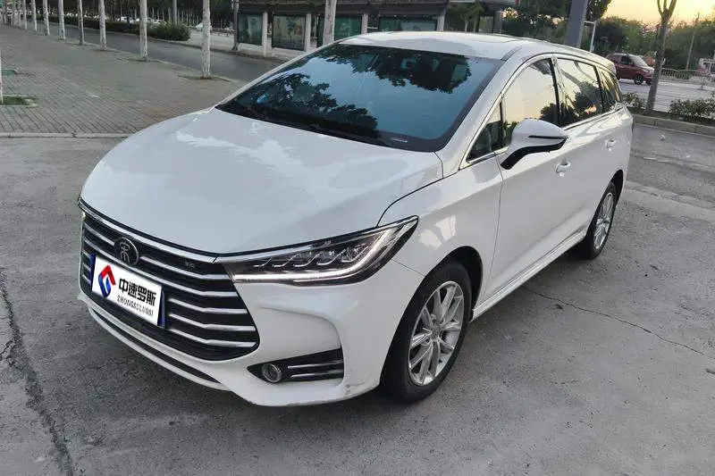 Song MAX 2019 1.5T Manual Intelligent Link Ruiyi Sunroof 7 Seats National VI