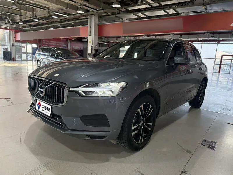 Volvo XC60 2019 T5 4WD Zhiyuan Edition National V