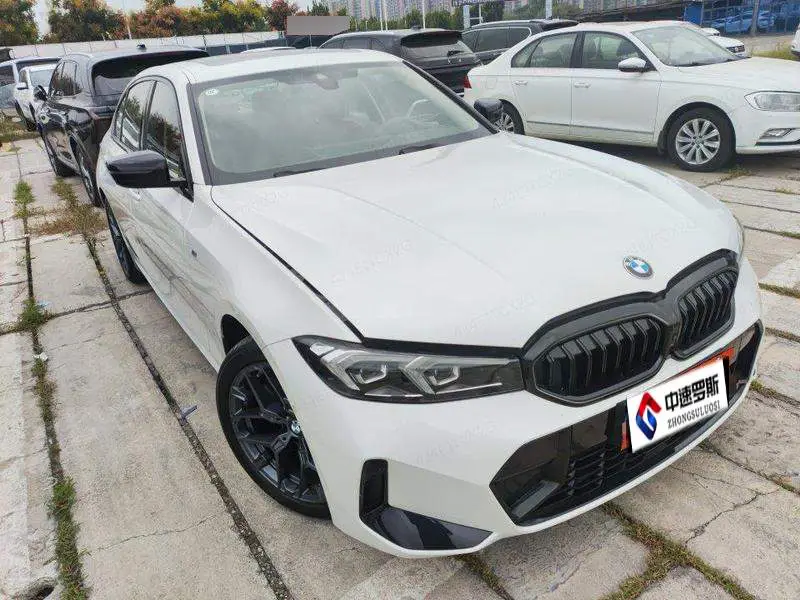 BMW 3 Series 2025 330Li M Sport Night Edition