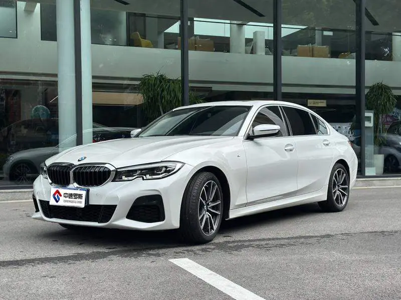 BMW 3 Series 2022 facelift 325Li M Sport Package