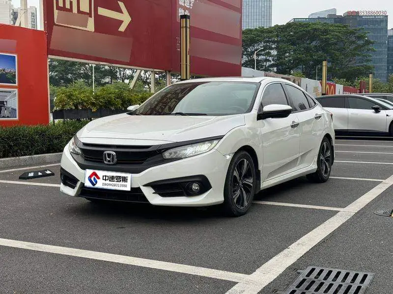 Civic 2016 220TURBO CVT Premium Edition