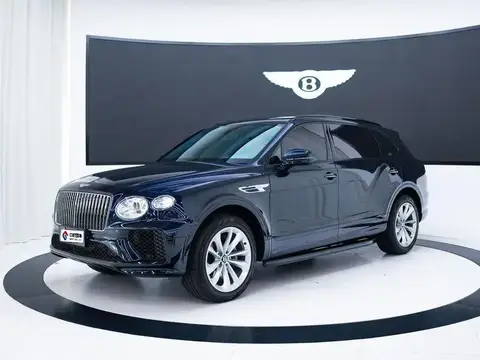 Bentayga 2023 4.0T V8 Long Wheelbase Yadu Edition
