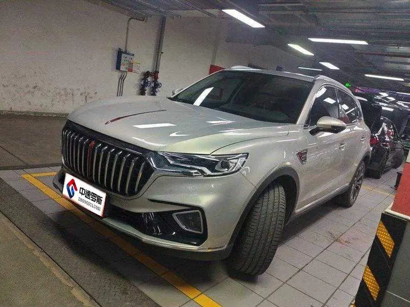 Hongqi HS5 2022 Model 2.0T Intelligent Connection Flagship Edition