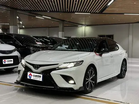 Camry 2018 2.0S Fengshang Edition