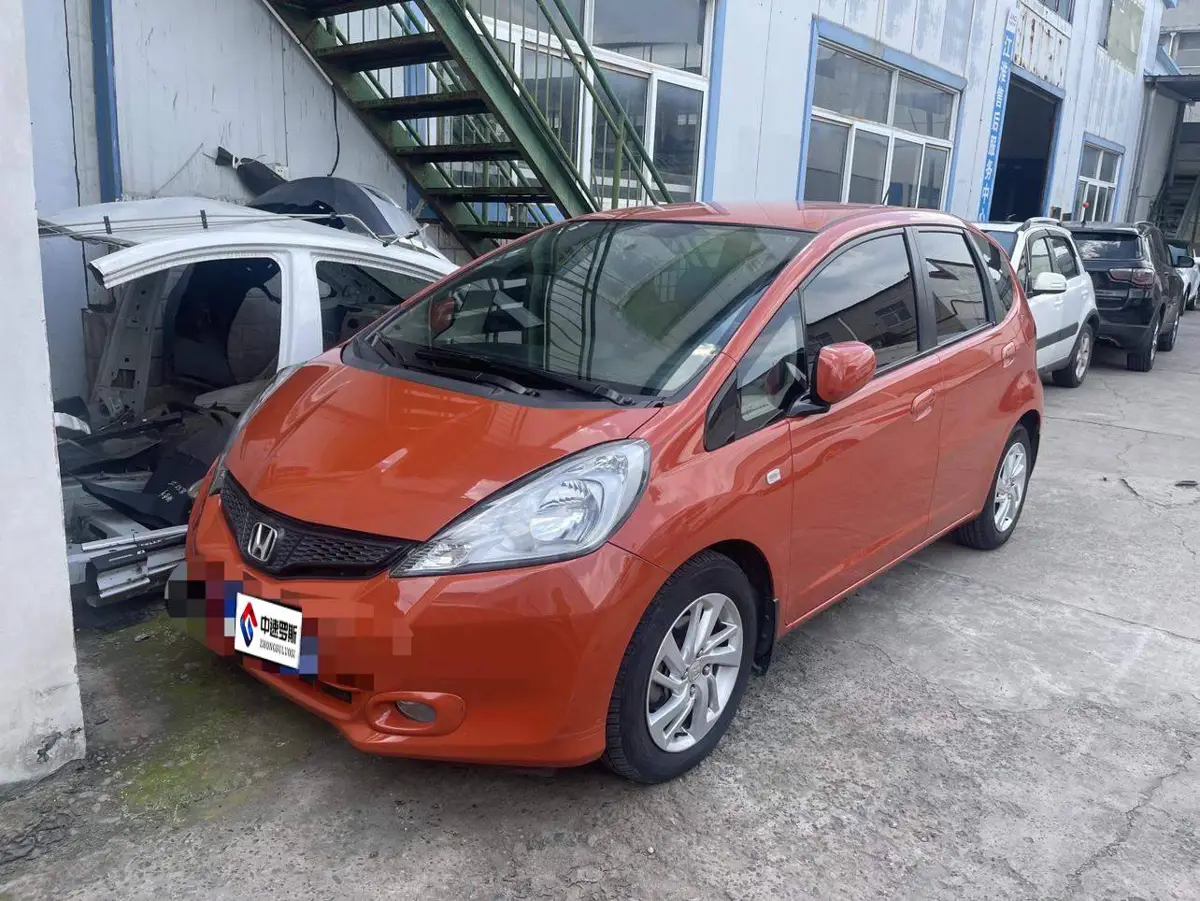 Fit 2011 1.3L Automatic Comfort Edition