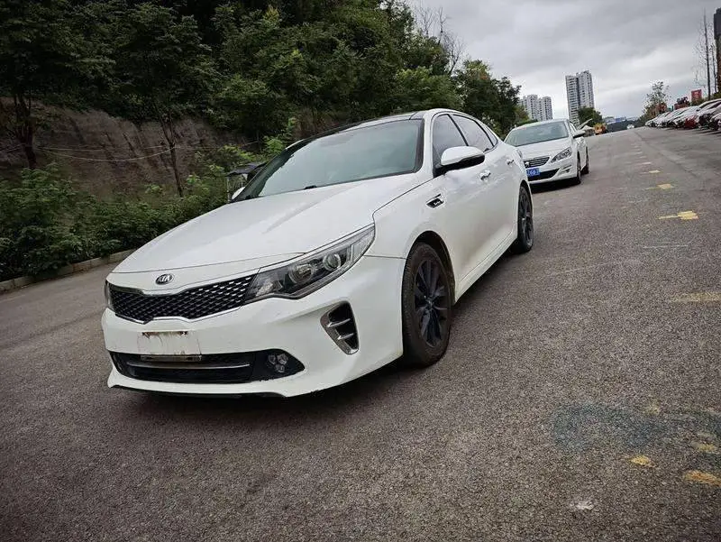 Kia K5 2016 1.6T Automatic GLS