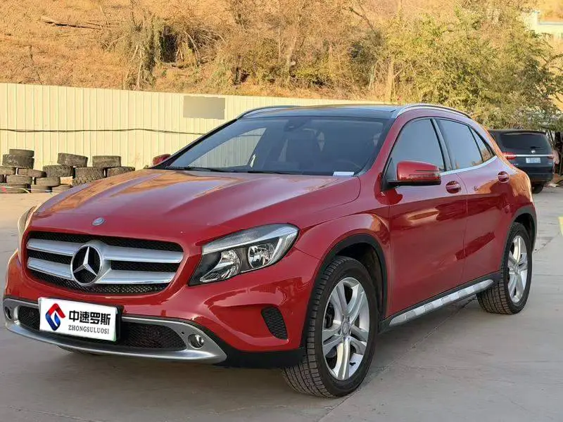 Mercedes-Benz GLA 2016 GLA 200 Dynamic