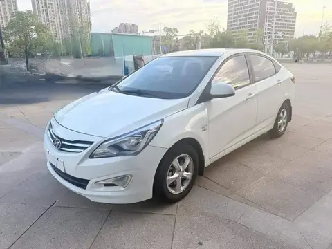 Rena 2014 1.4L Automatic Intelligent GLS