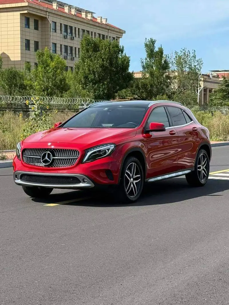Mercedes-Benz GLA 2016 GLA 200 Fashion Edition