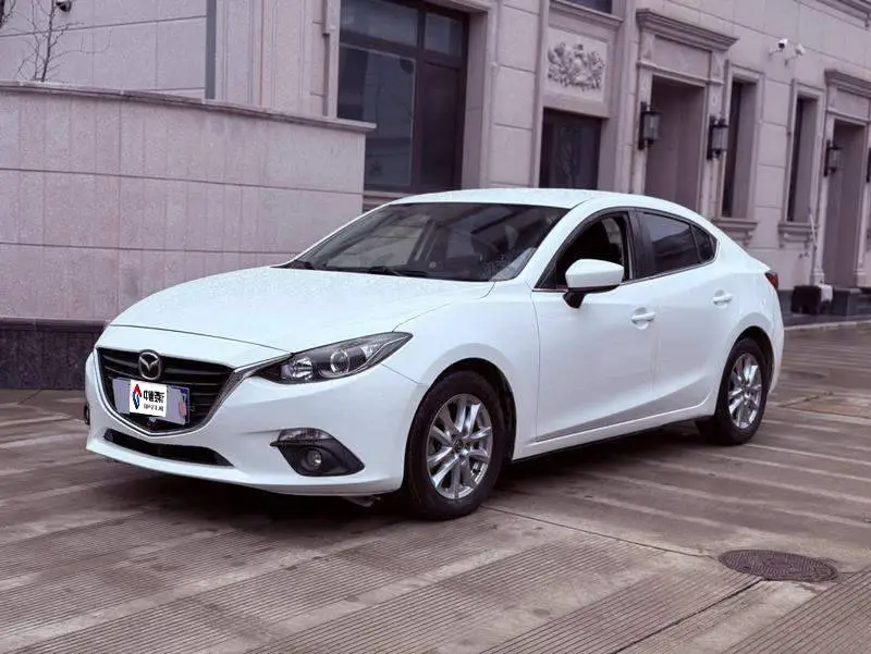 Mazda 3 Angkesaila 2016 Sedan 1.5L Automatic Comfort