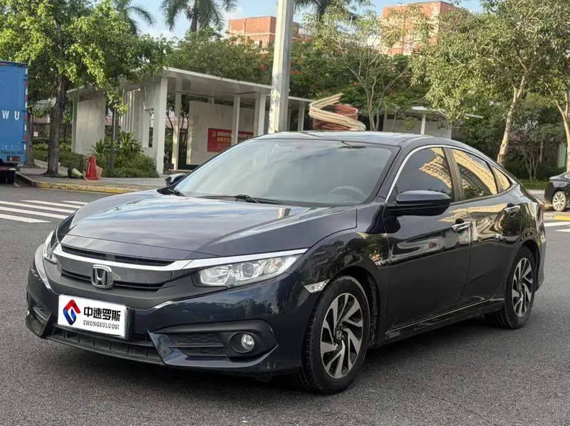 Civic 2016 220TURBO CVT Deluxe Edition