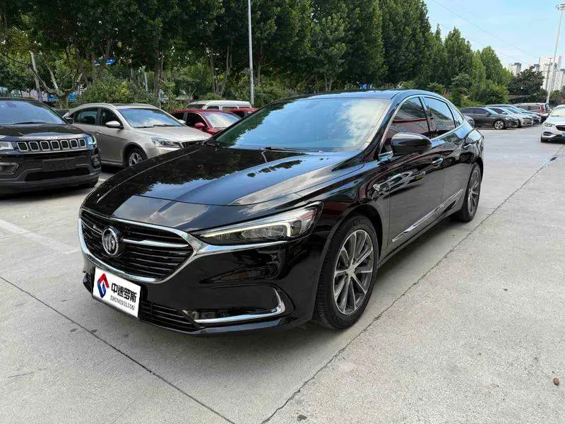 LaCrosse 2021 652T Luxury