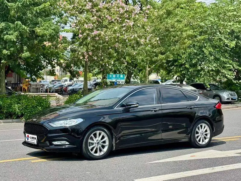 Mondeo 2017 EcoBoost 180 Fashion