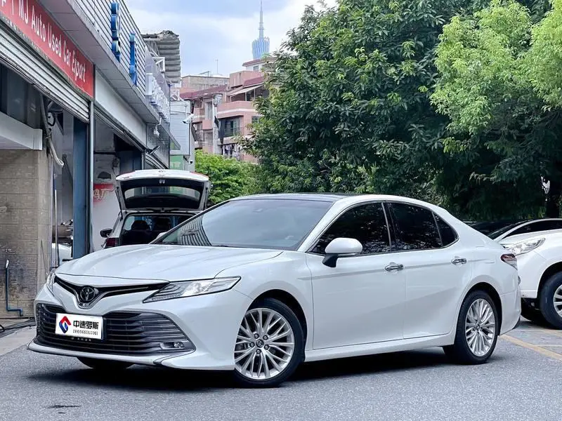 Camry 2019 2.5G Deluxe Edition National VI