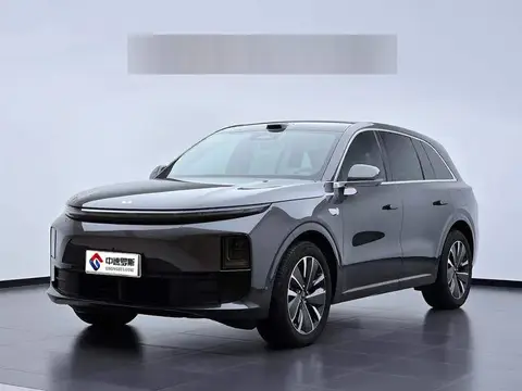 Ideal L6 2025 Pro Intelligent Refresh Edition