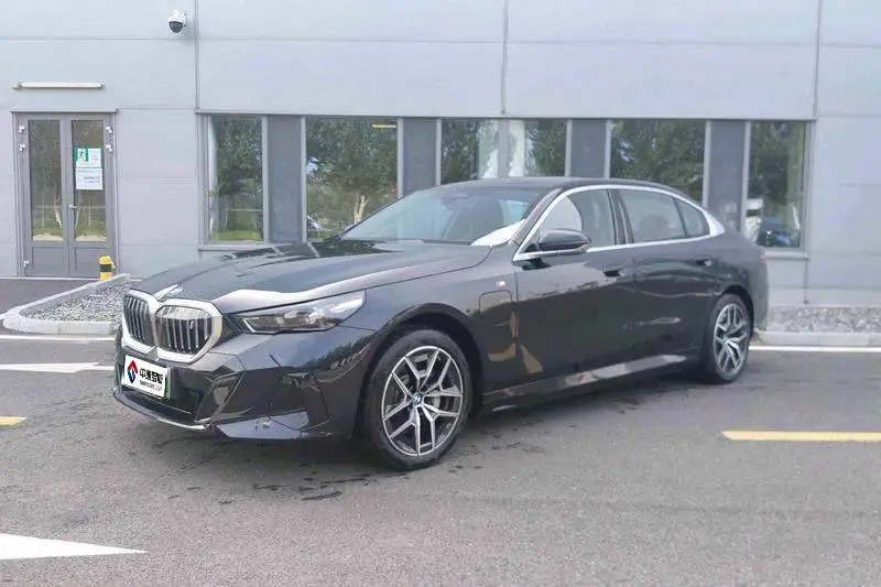 BMW i5 2025 eDrive 40L M Sport Package