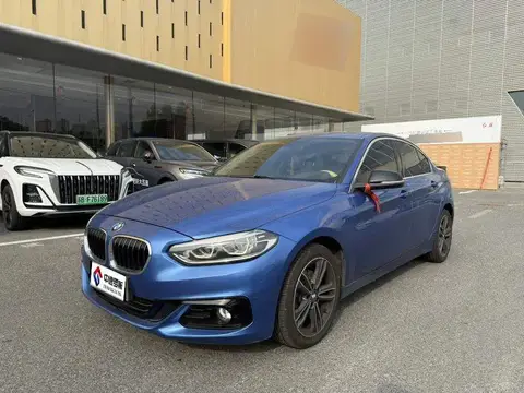 BMW 1 السلسلة 2018 118i Sports
