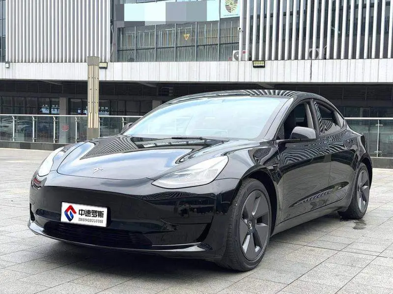Model 3 2022 rear-wheel drive version