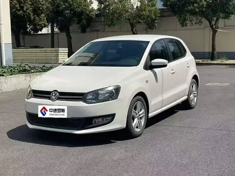 Polo 2013 1.6L Automatic Comfort Edition