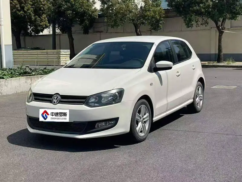 Polo 2013 1.6L Automatic Comfort Edition