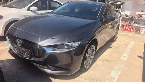 Mazda 3 Angkesaila 2023 2.0L Automatic Premium Edition
