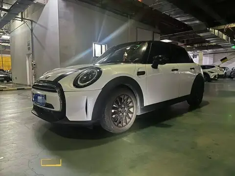 MINI 2023 1.5T ONE five-door version